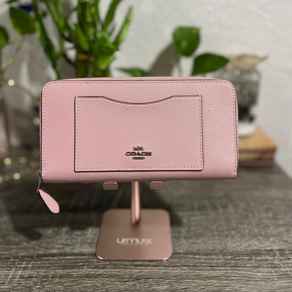 COACH Wallet & Pouch Bundle pink Euc🌸💕🌸